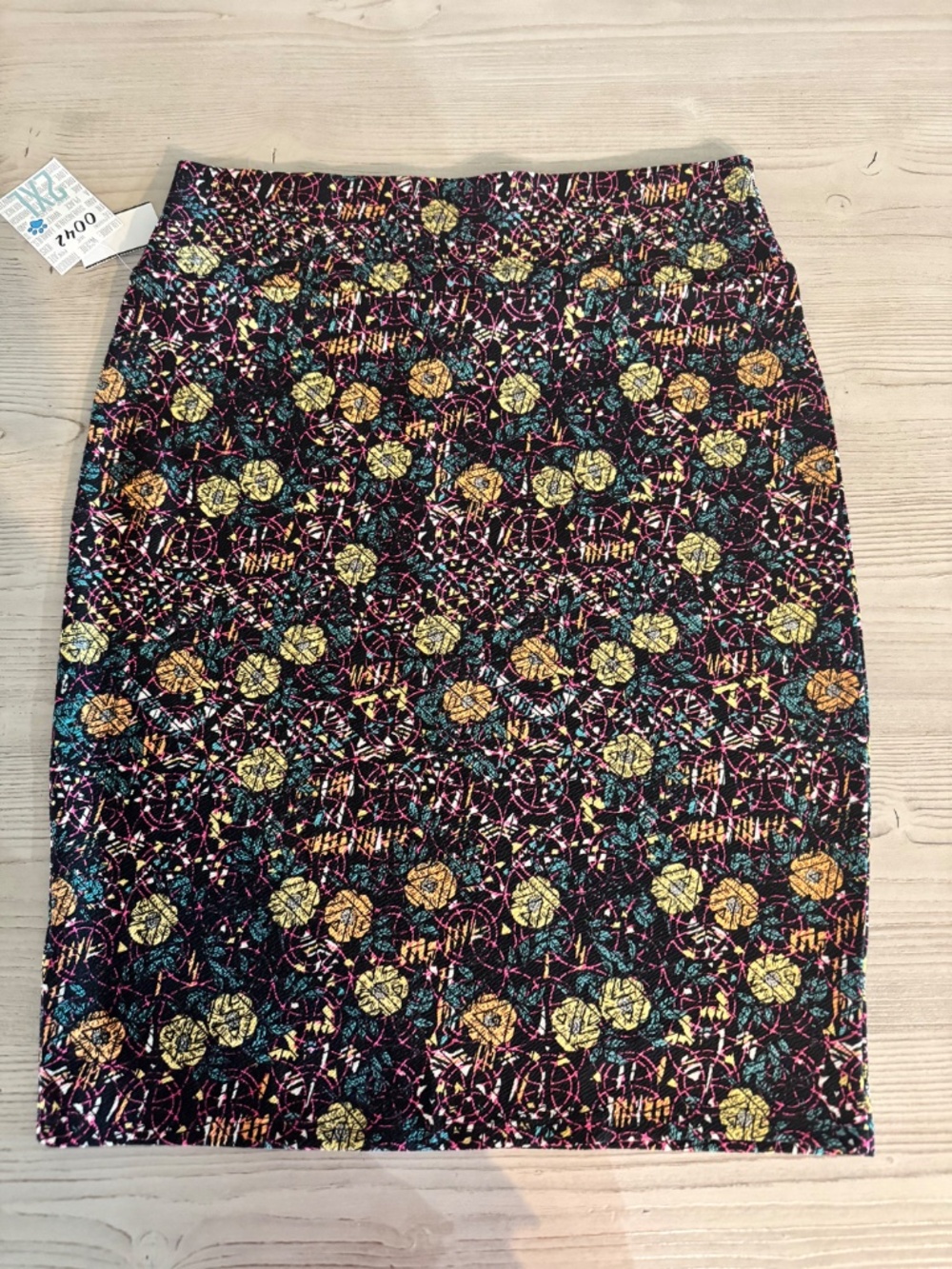 LulaRoe Cassie Skirt 2XL Black Fall Floral Midi Pencil Stretch Comfortable